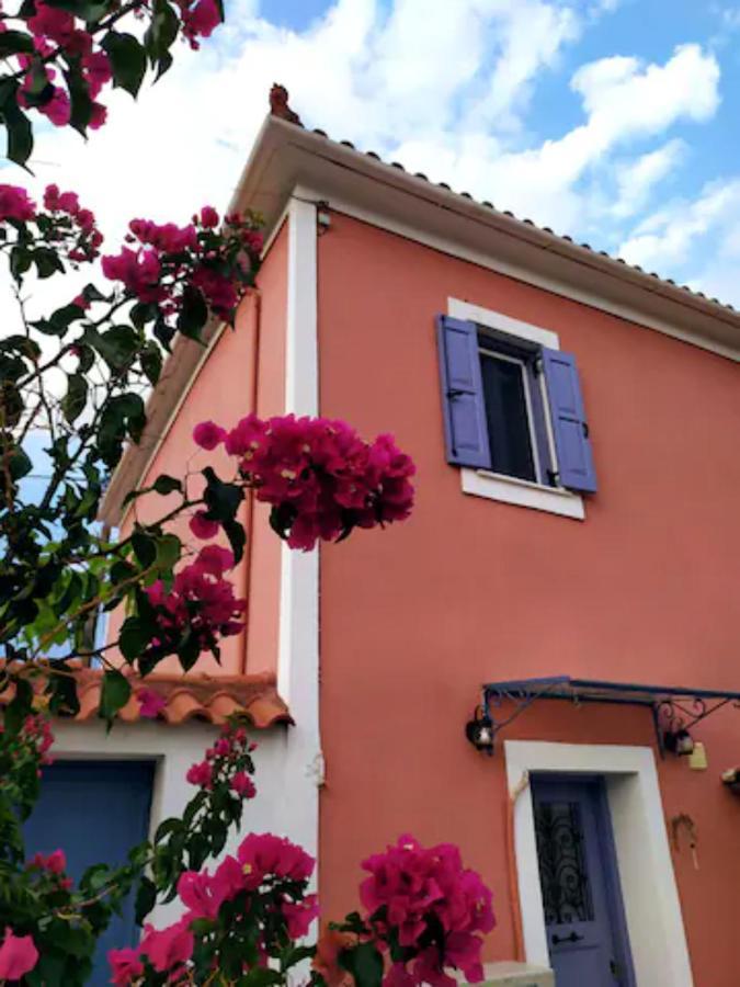 Locrihouse-Stylish Comfortable Home In Galaxídhion Dış mekan fotoğraf