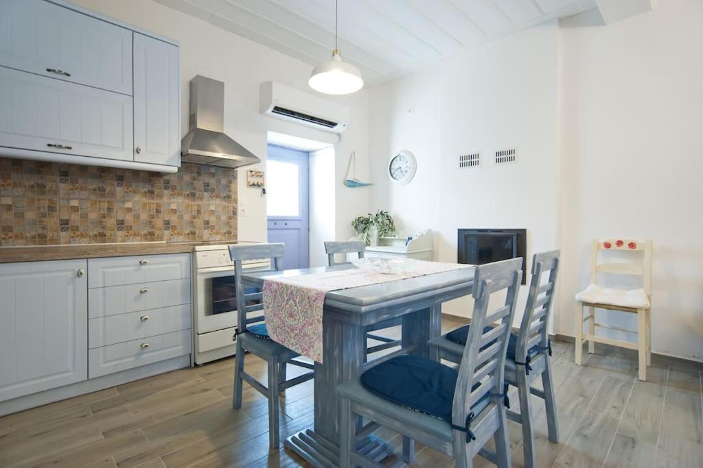 Locrihouse-Stylish Comfortable Home In Galaxídhion Dış mekan fotoğraf